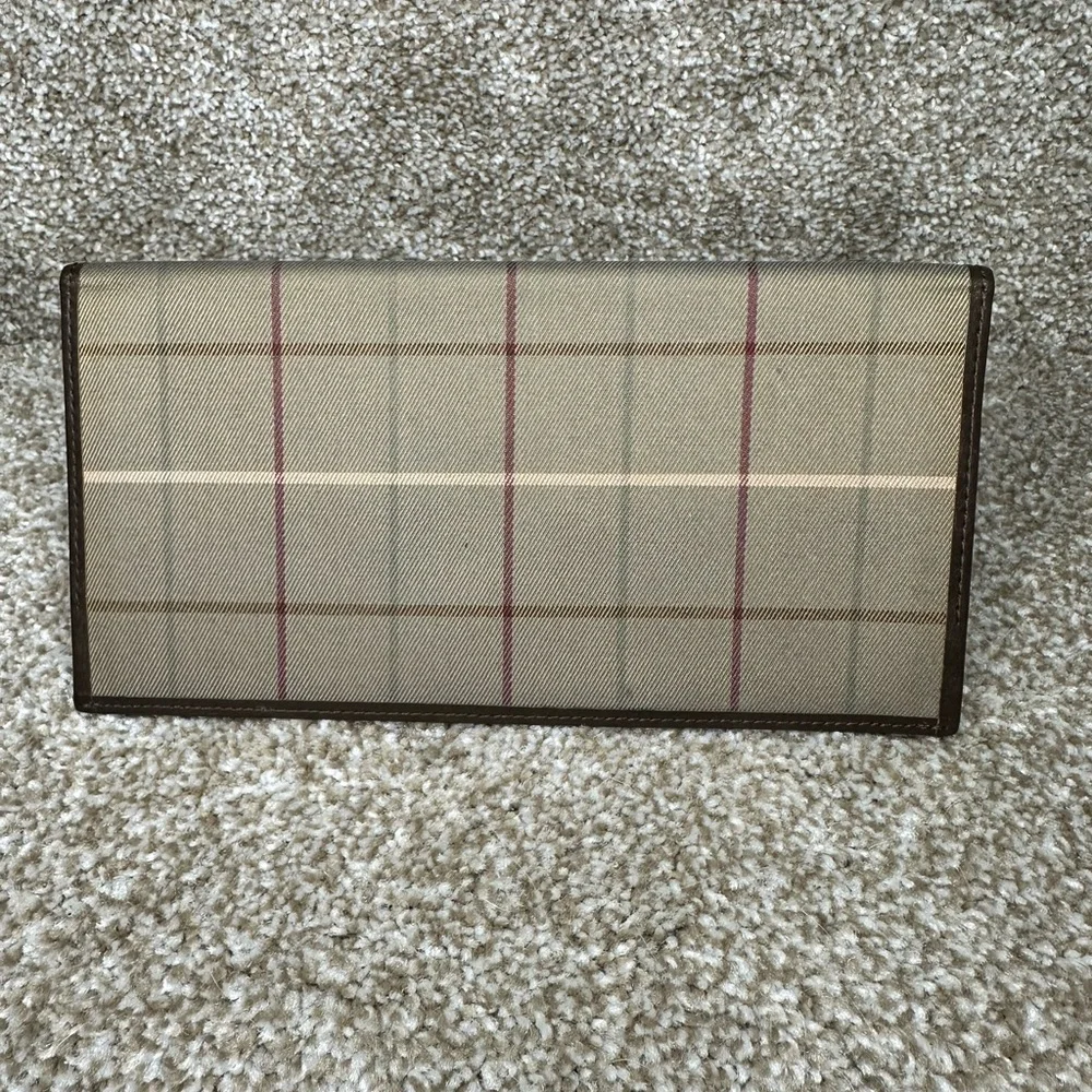 Vintage Burberry long wallet - Picture 2 of 5
